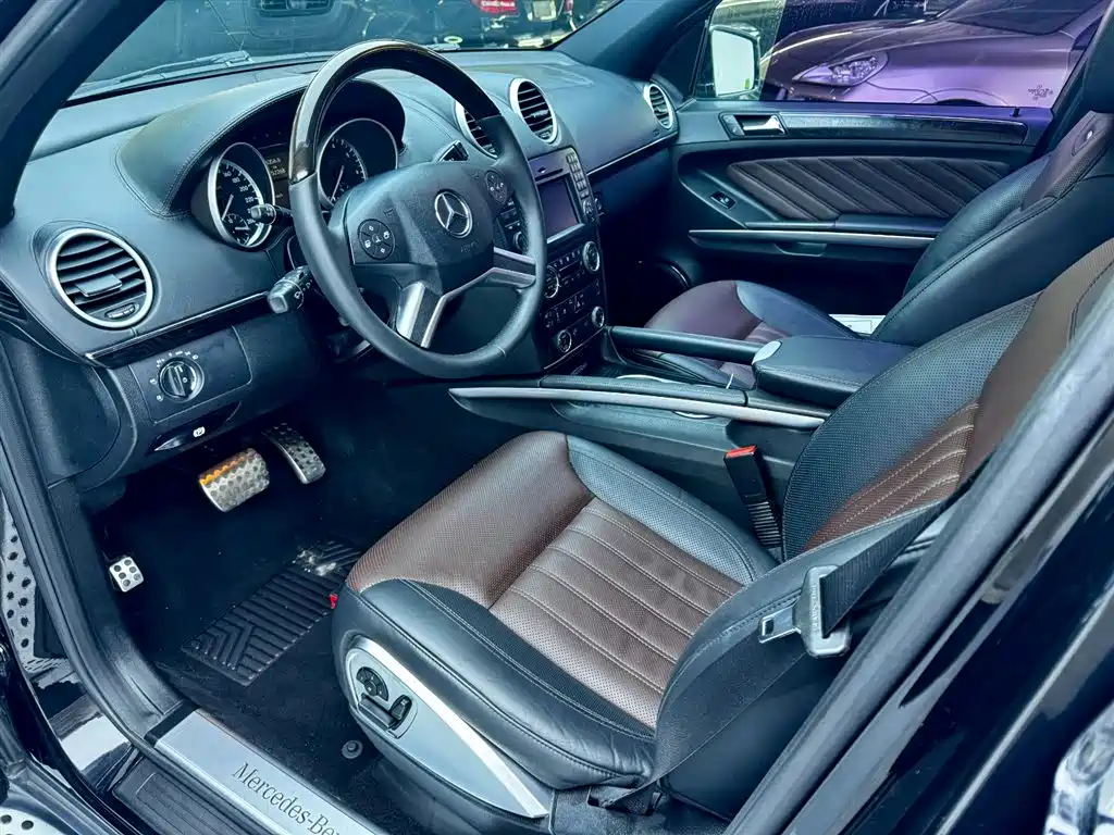 Mercedes-Benz GL-Class 2012 — фото 17
