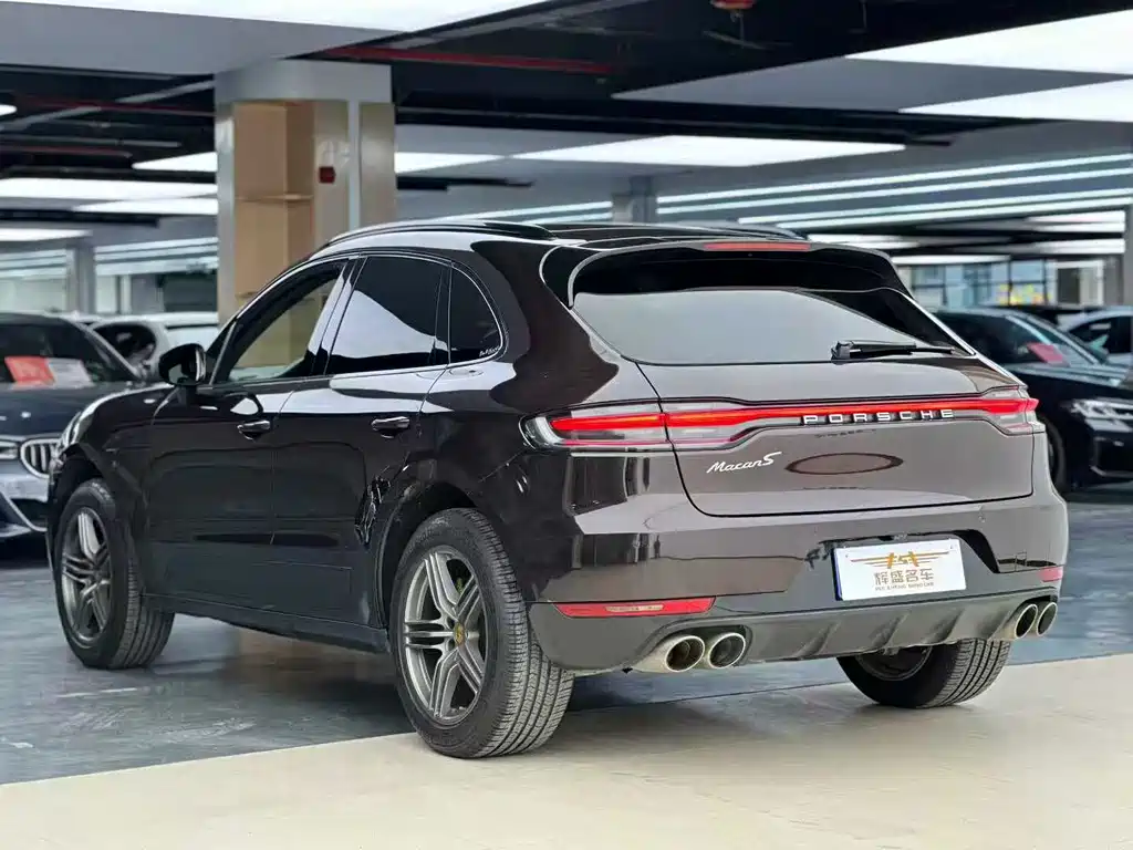 Porsche Macan 2020 — фото 8
