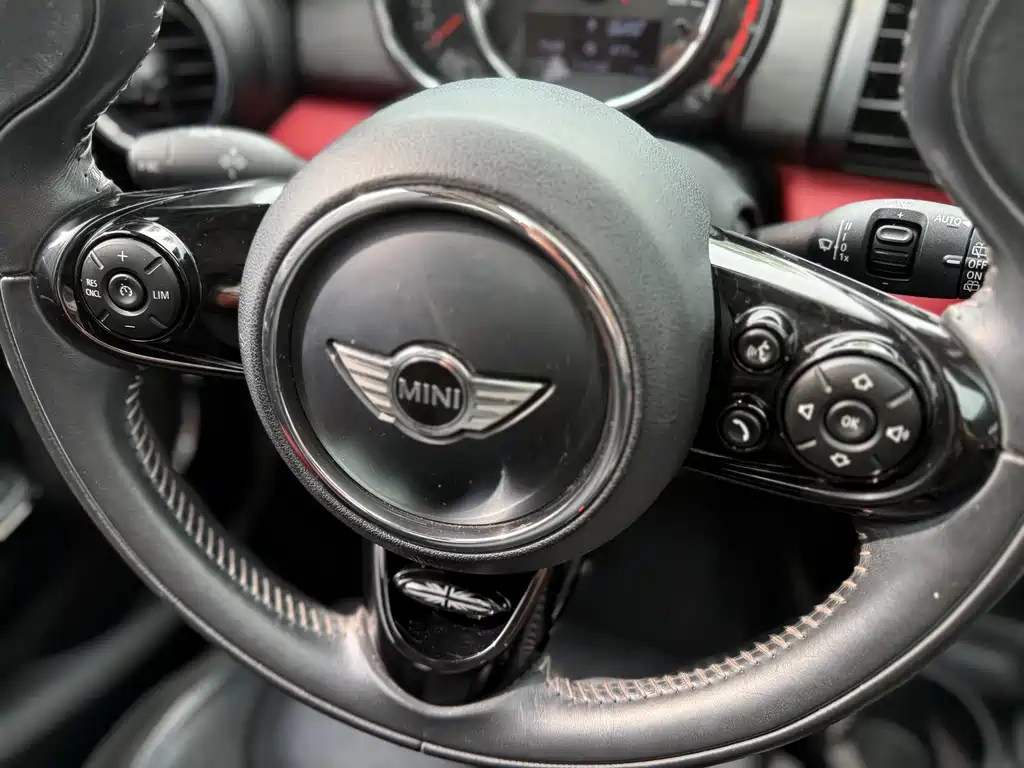 MINI MINI 2018 — фото 10