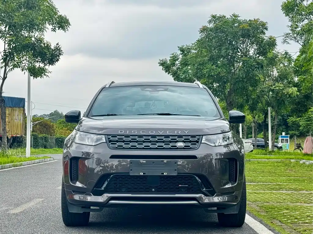 Land Rover Discovery Sport 2023 — фото 3