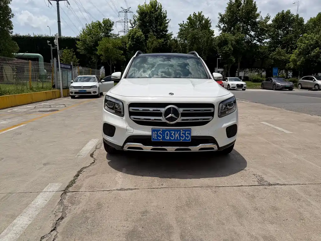 Mercedes-Benz GLB 2020