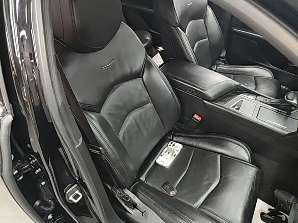 Cadillac CT6 2017 — фото 25