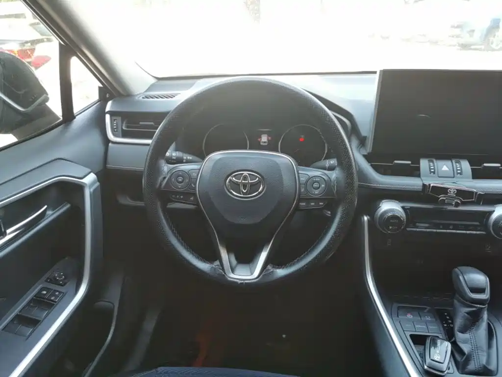 Toyota Wildlander 2020 — фото 11