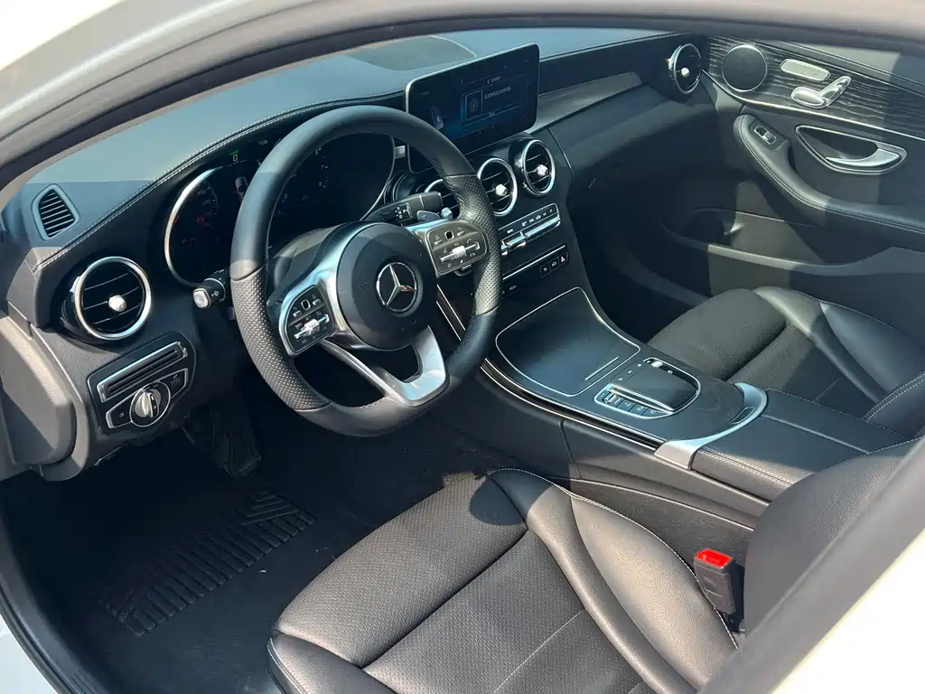 Mercedes-Benz C-Class 2021 — фото 6