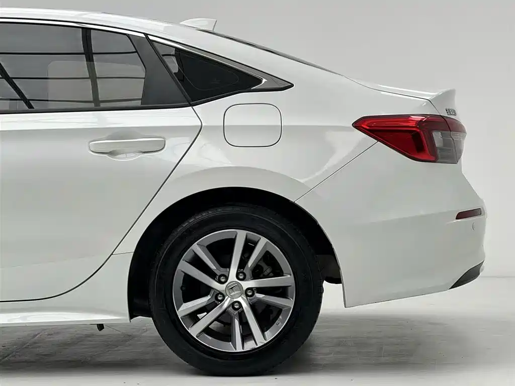 Honda Civic 2022 — фото 22