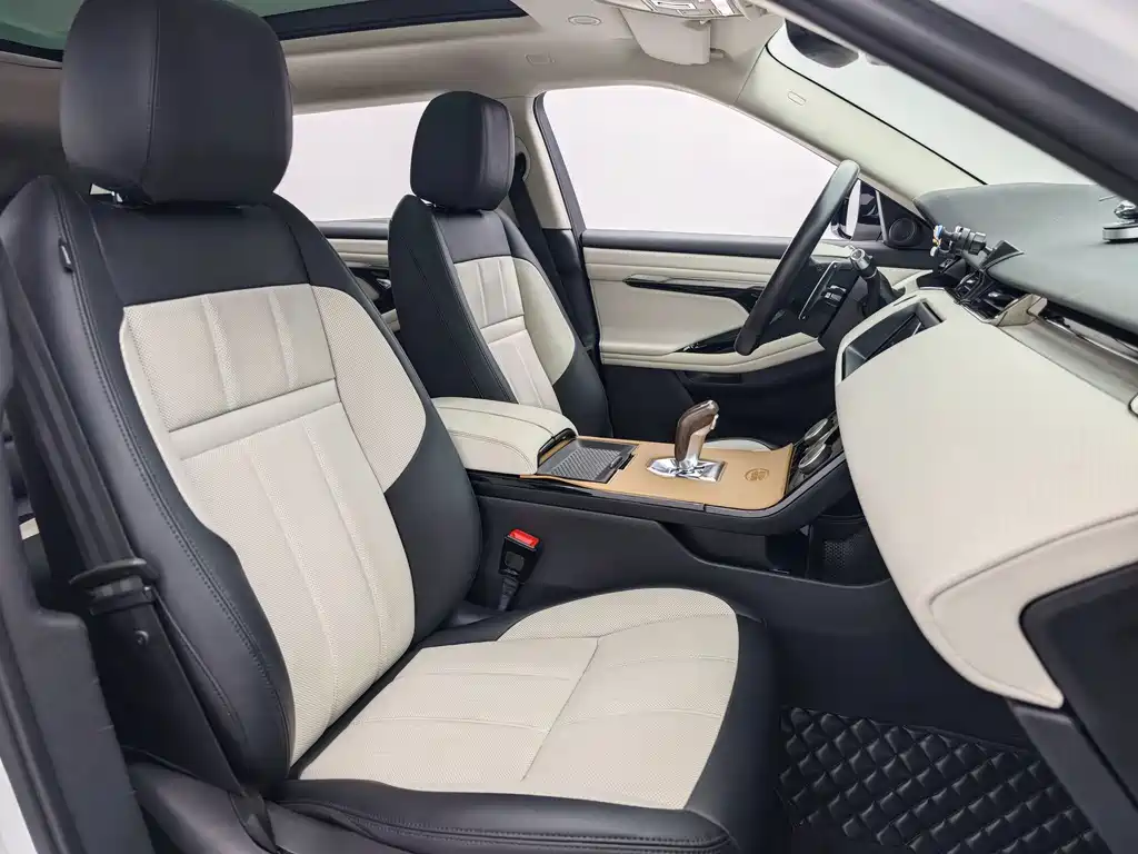 Land Rover Range Rover Evoque 2022 — фото 16
