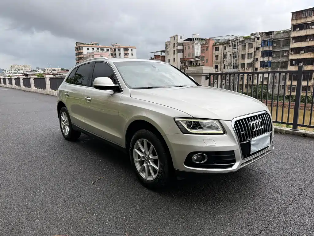 Audi Q5 2016