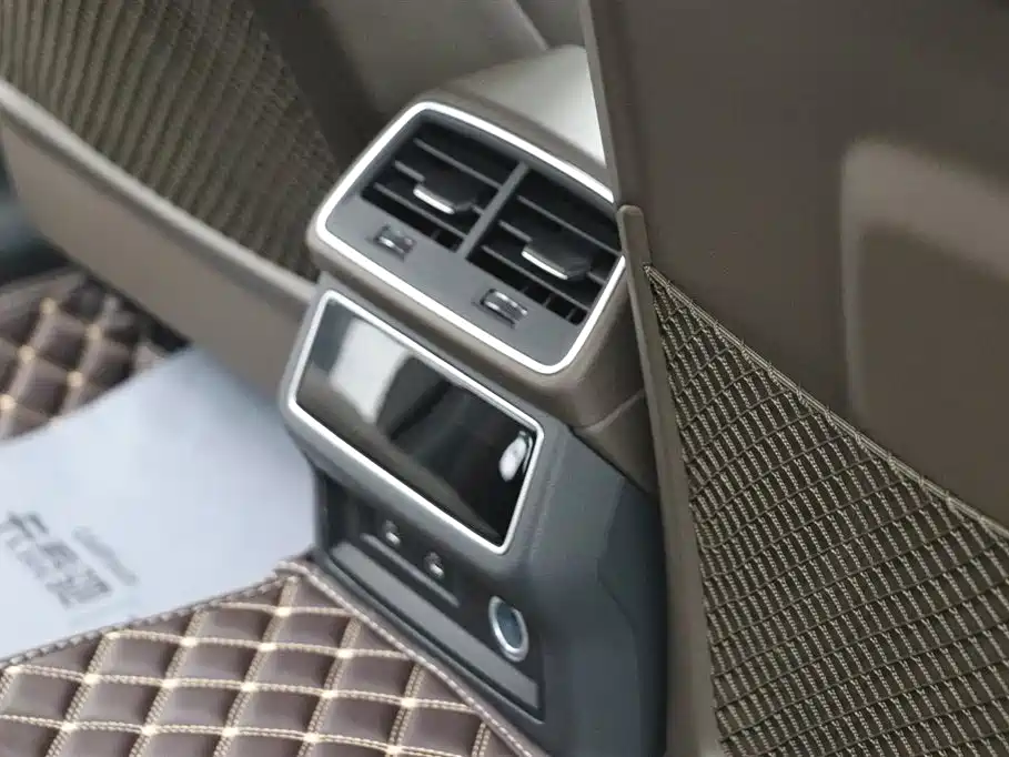 Audi A7L 2022 — фото 19