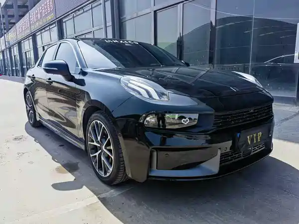 Lynk & Co 03 2022