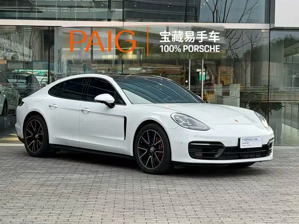 Porsche Panamera 2023