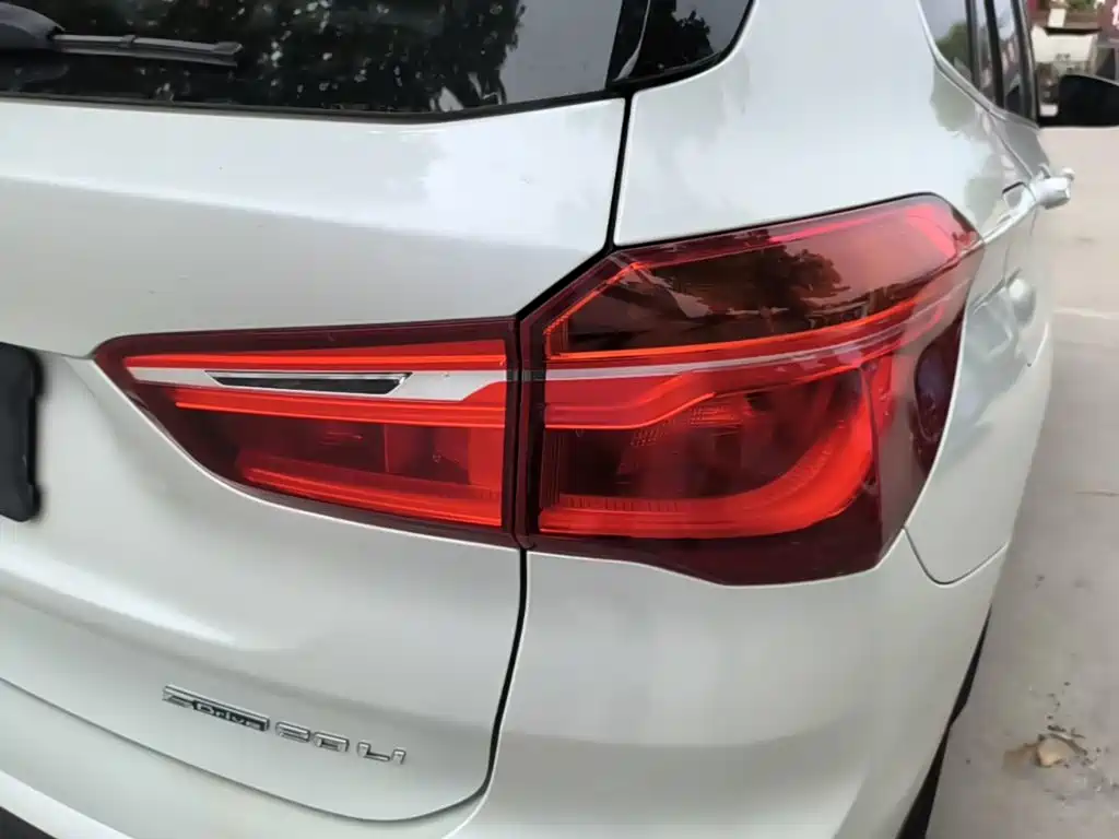 BMW X1 2019 — фото 24