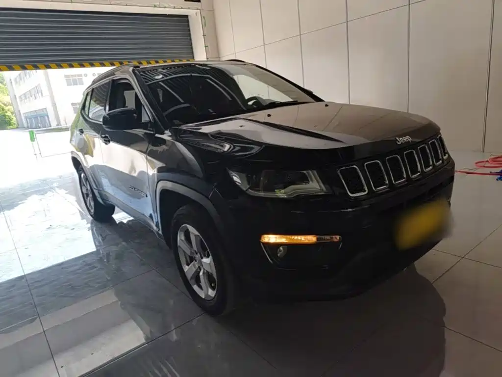 Jeep Compass 2021 — фото 4