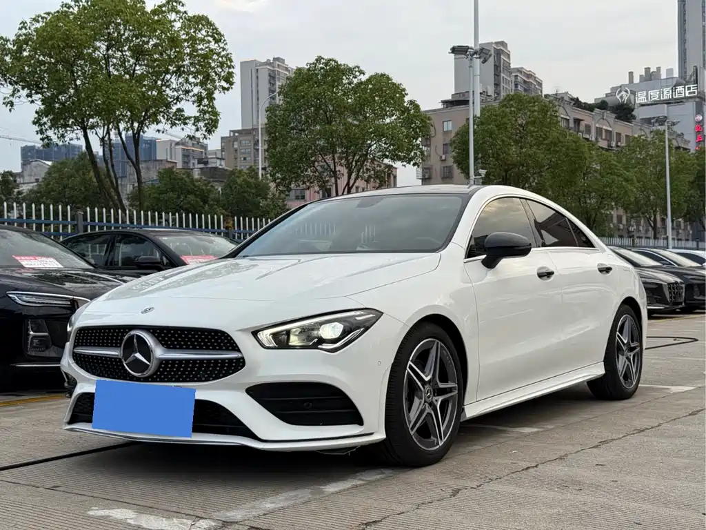 Mercedes-Benz CLA 2022