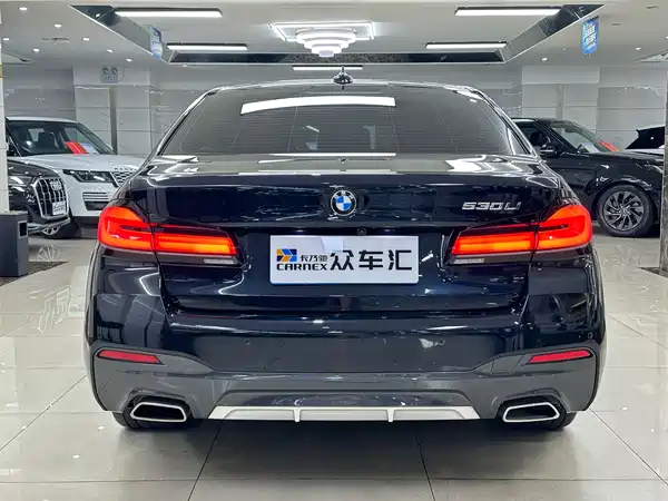 BMW 5 Series 2022