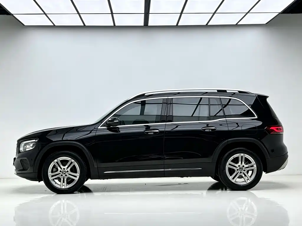 Mercedes-Benz GLB 2021 — фото 3