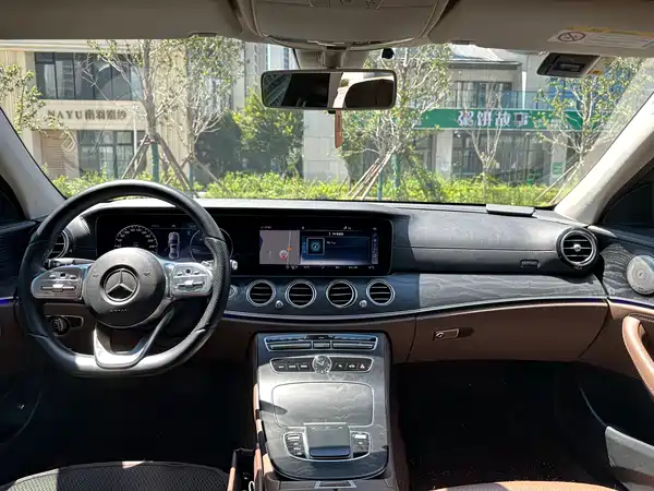 Mercedes-Benz E-Class 2019