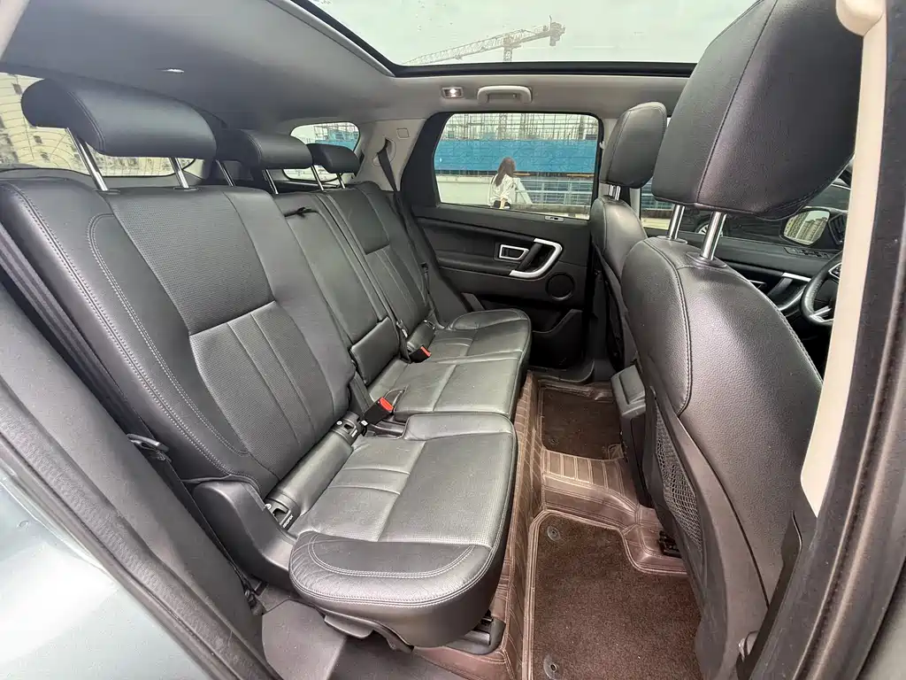 Land Rover Discovery Sport 2019 — фото 8