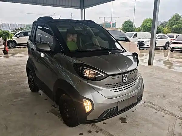 Baojun E100 2021