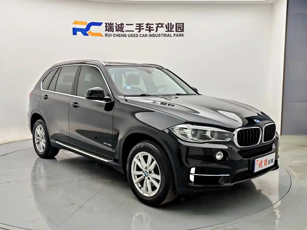 BMW X5 2017 — фото 17