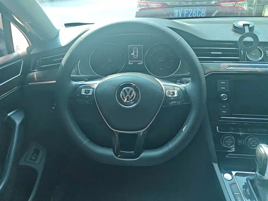Volkswagen Magotan 2018 — фото 15