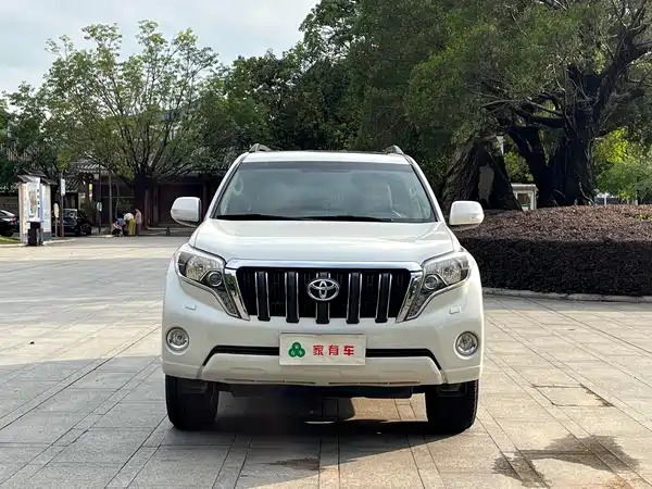 Toyota Prado 2016