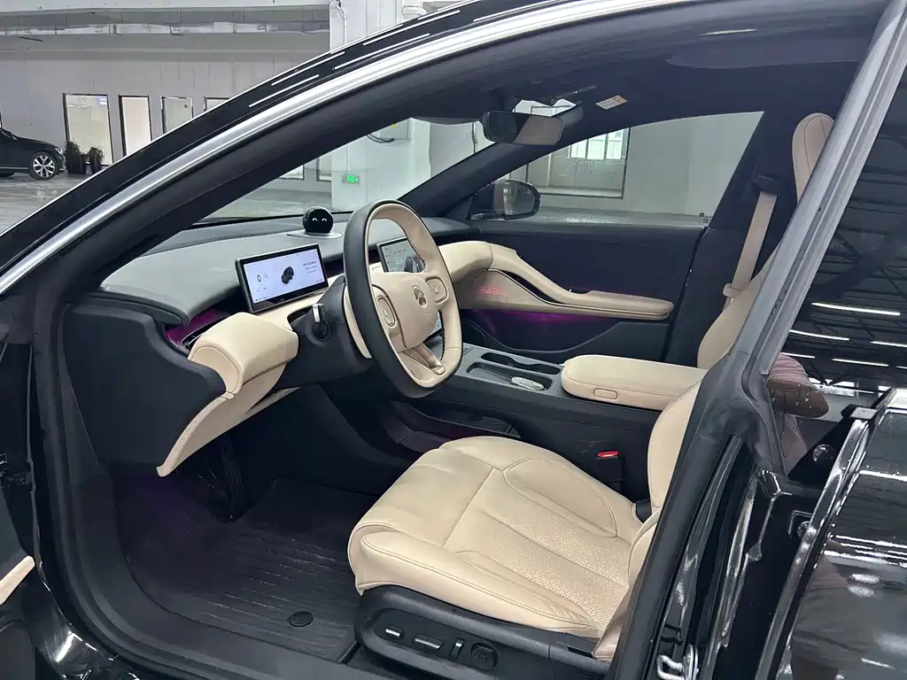 NIO ET5T 2025 — фото 4