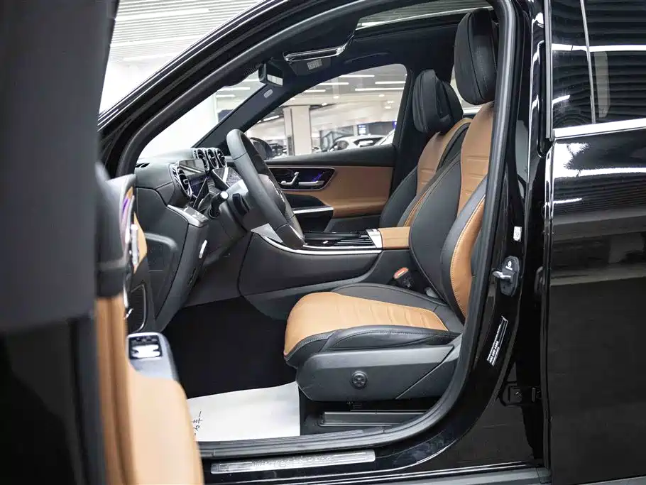 Mercedes-Benz GLC 2023 — фото 17