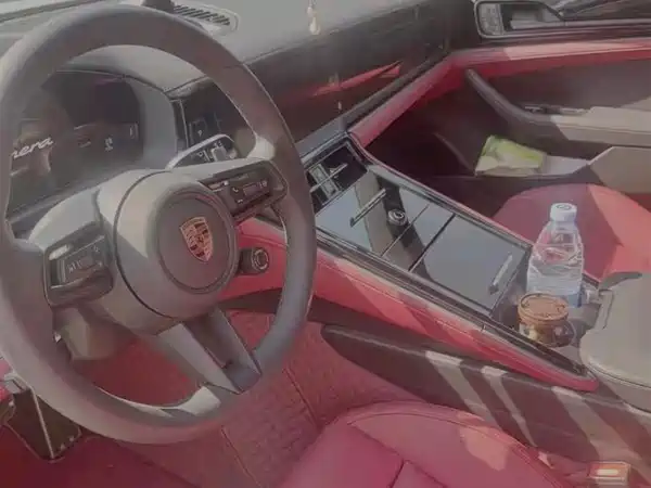 Porsche Panamera 2024