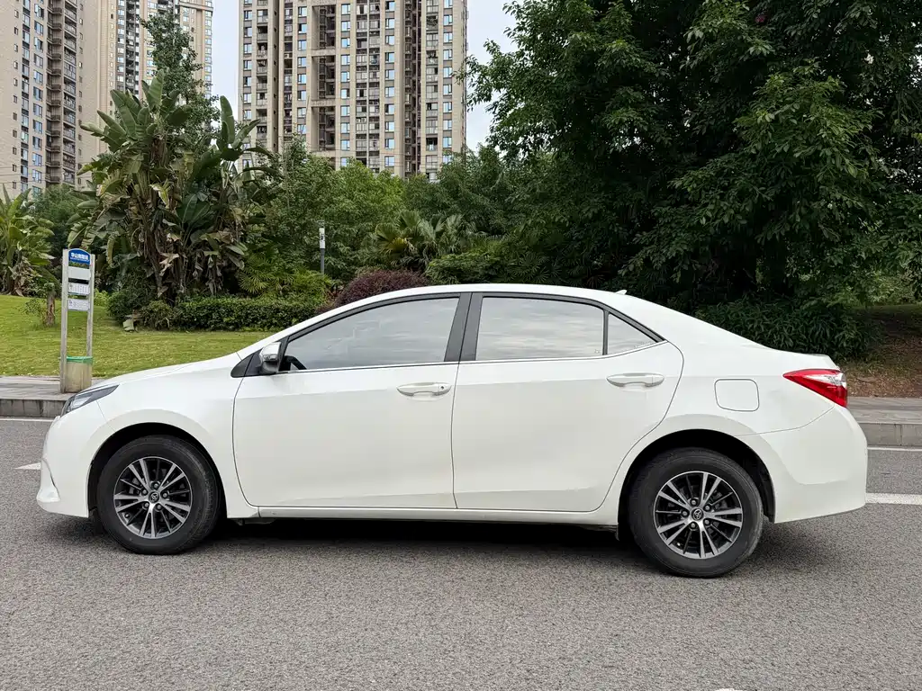 Toyota Levin 2017 — фото 12