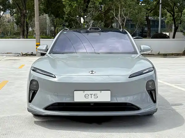 NIO ET5 2023