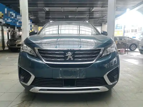 Peugeot 5008 2019