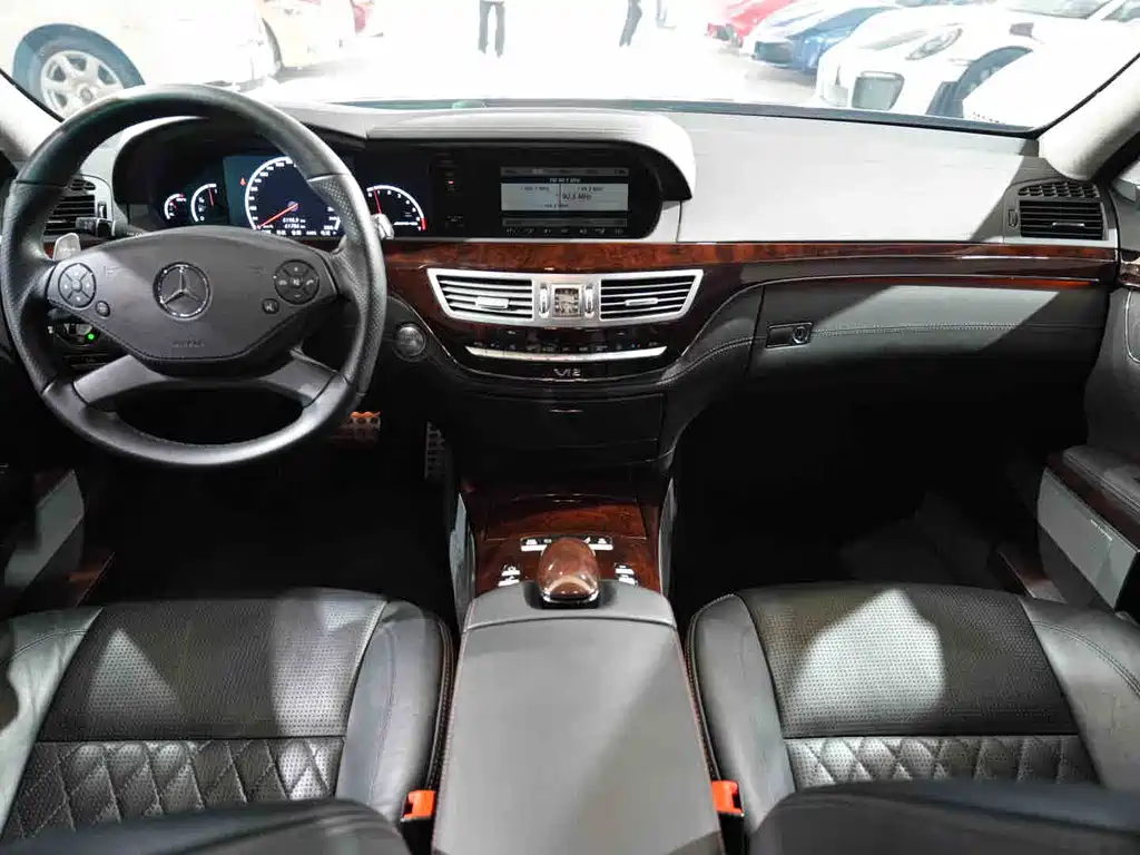 Mercedes-Benz S-Class AMG 2012 — фото 18
