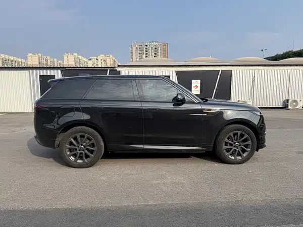Land Rover Range Rover Sport 2024