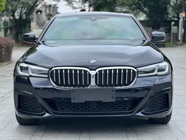 BMW 5 Series 2023