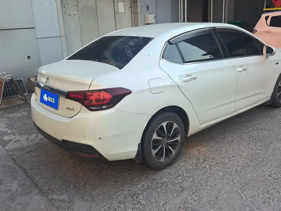 Citroën C4L 2016 — фото 3