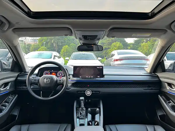 Honda Accord 2025