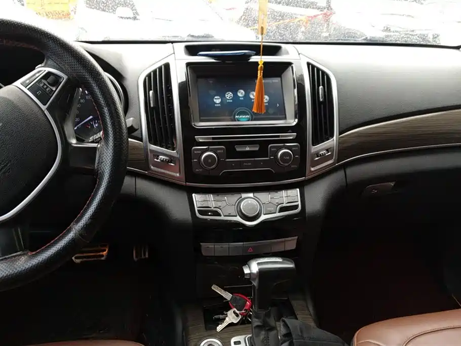 Haval H9 2016 — фото 13
