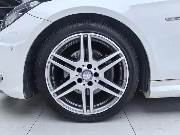 Mercedes-Benz E-Class 2016