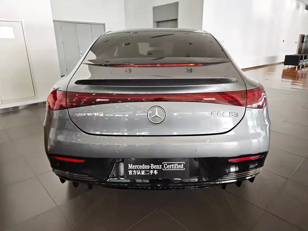 Mercedes-Benz EQE AMG 2024