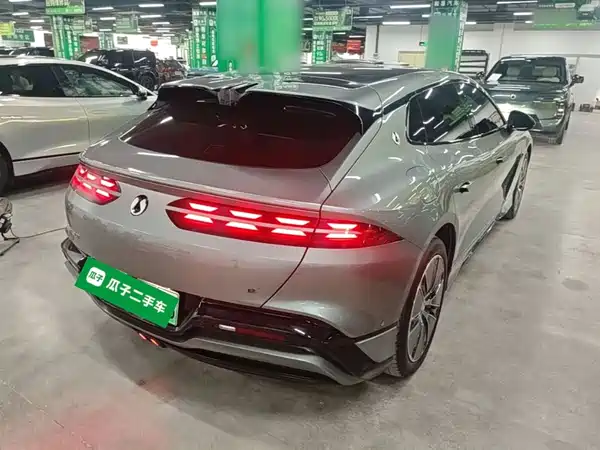 Denza Z9GT 2025