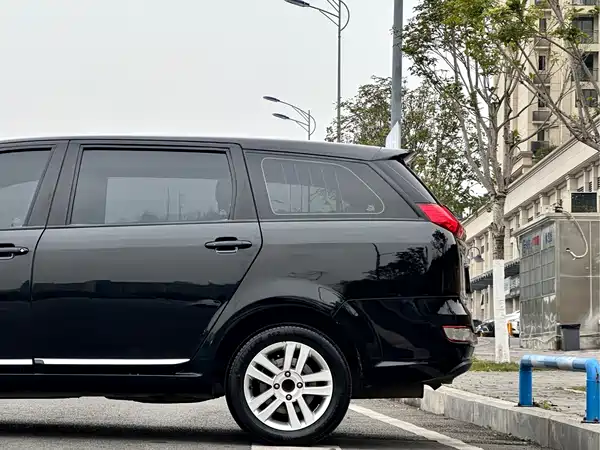 Chery Arrizo M7 2015