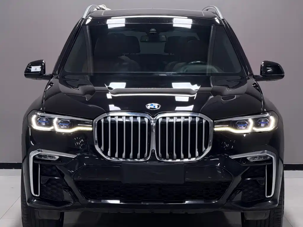 BMW X7 2021 — фото 3