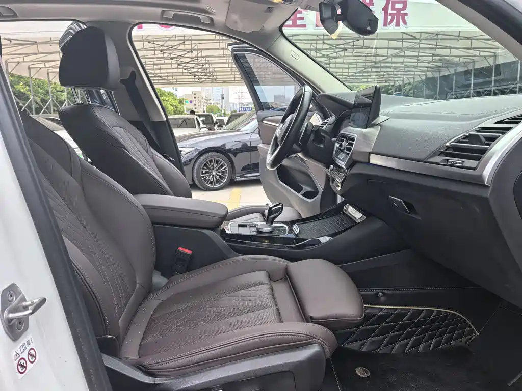 BMW X3 2022 — фото 18