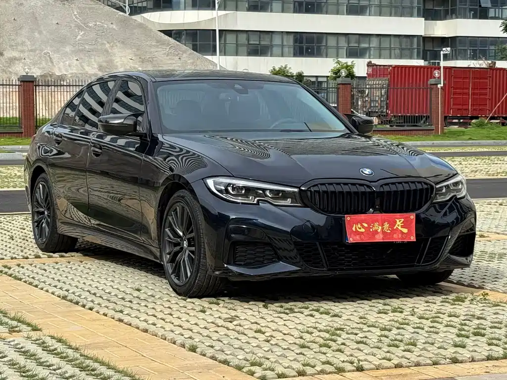 BMW 3 Series 2021