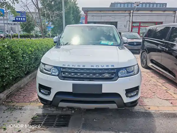 Land Rover Range Rover Sport 2016