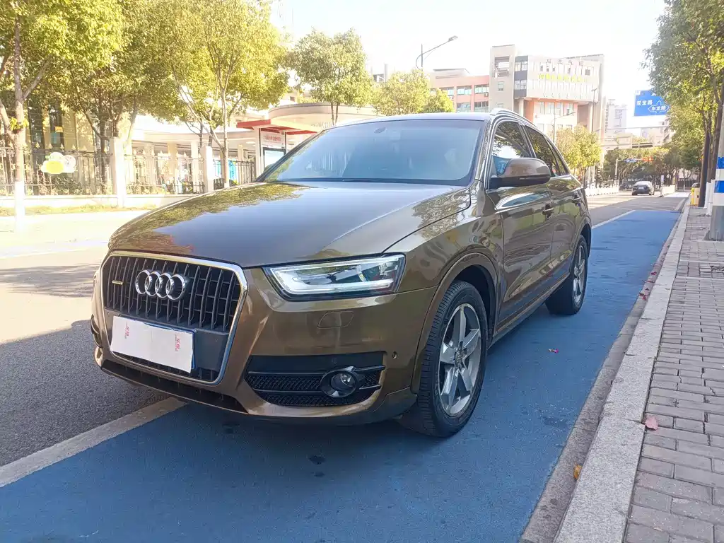 Audi Q3 2014 — фото 1
