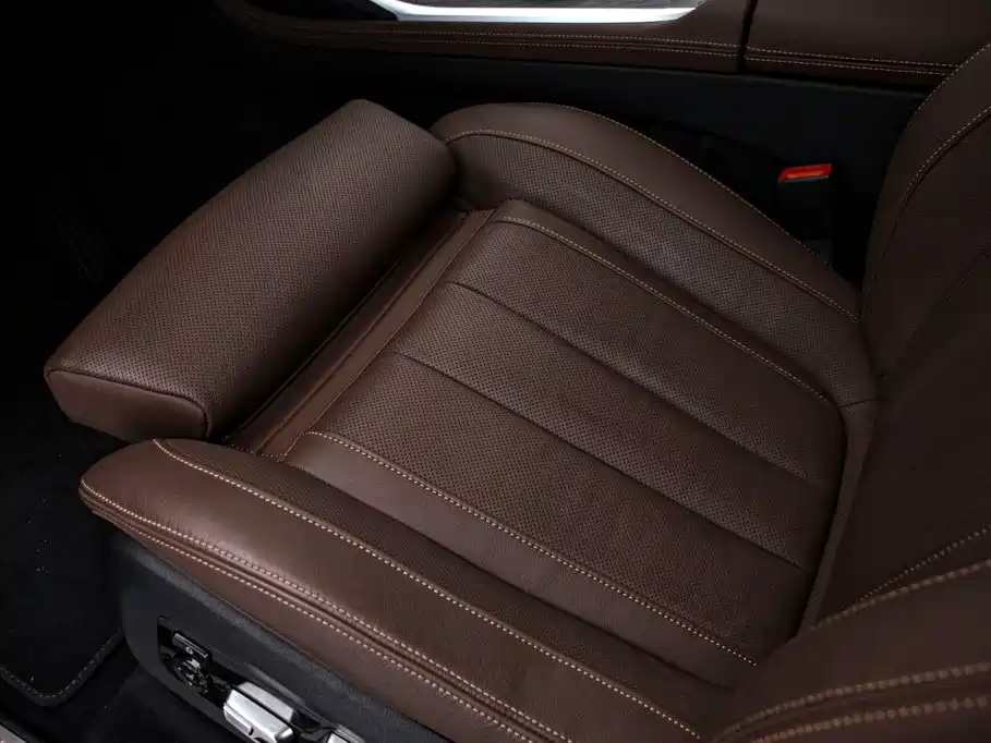 BMW X7 2022 — фото 13