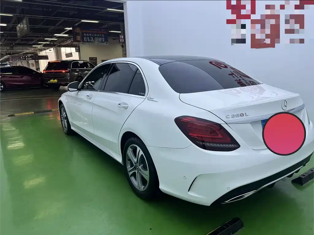 Mercedes-Benz C-Class 2019