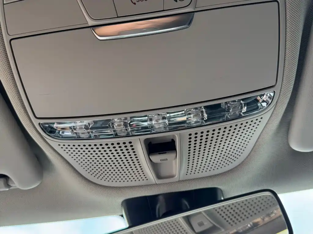 Mercedes-Benz C-Class 2021 — фото 20