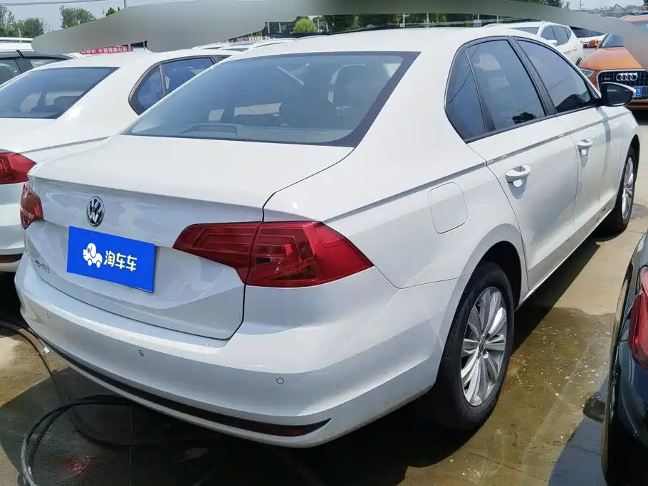 Volkswagen Bora 2022